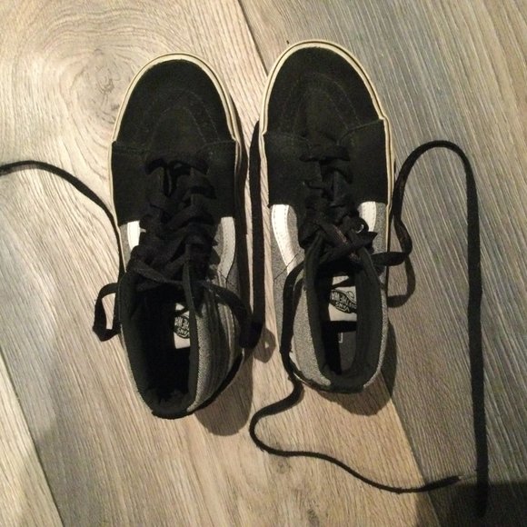 Black and Gray High-Top Vans - Picture 2 of 7